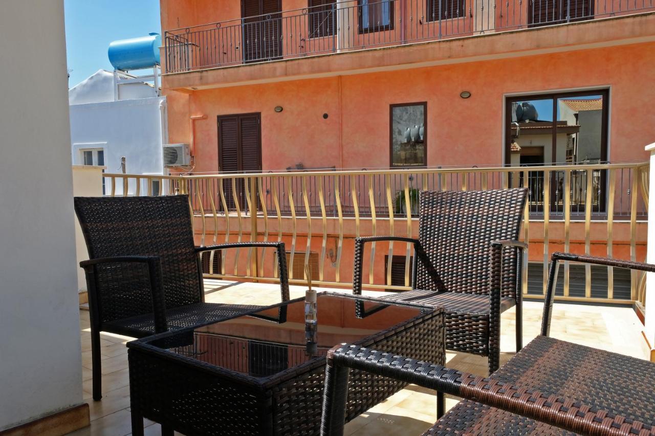 Guest House Susanna Pozzallo Esterno foto